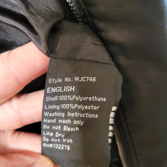 Lock & Love Leather Jacket - Picture 9 of 13